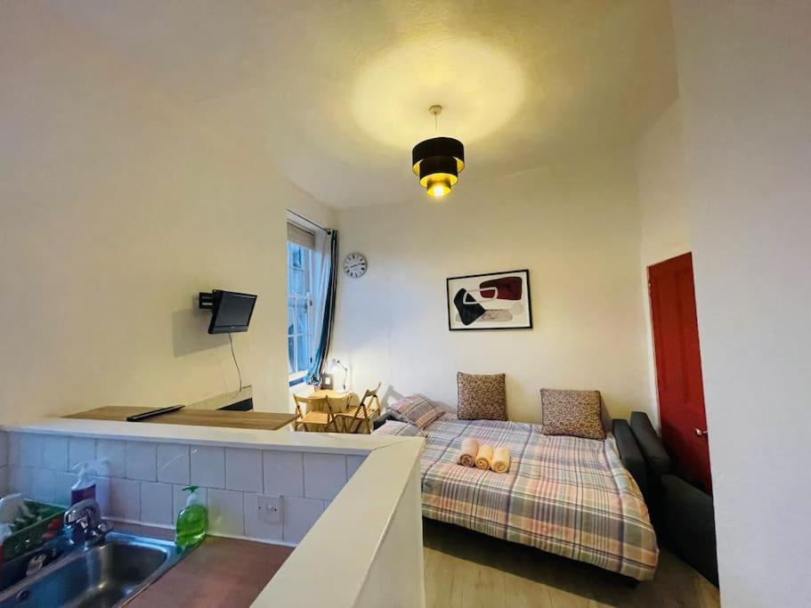 City Studio Flat West Toll Cross エディンバラ エクステリア 写真